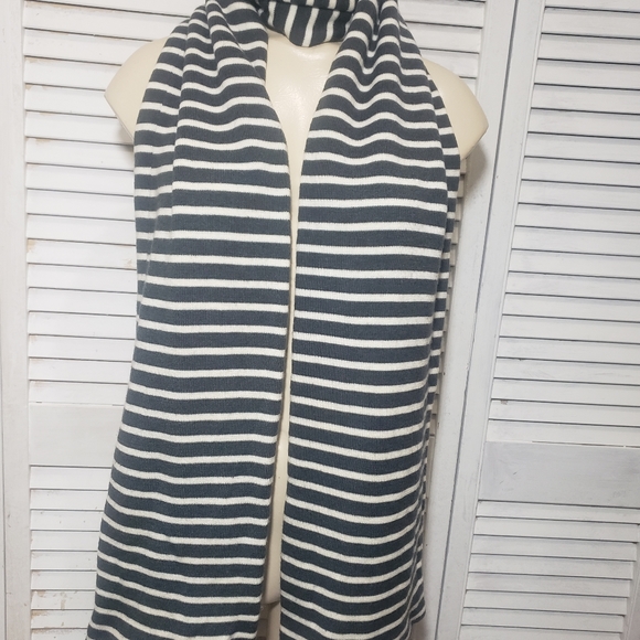 Everlane striped Wool Blended Scarves (2) OS RN 13 - Picture 1 of 4